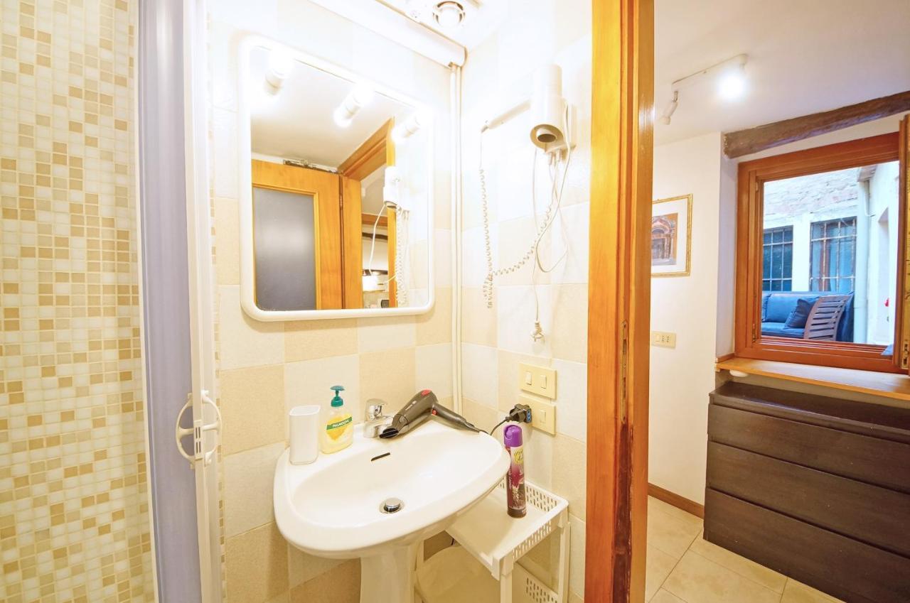 Apartment Corte Rota Terrace San Marco Venice